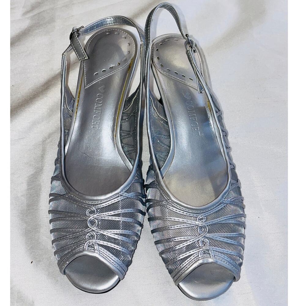 I Love Comfort Silver‎ Heels - Women's Size 8 1/2 M - Beautiful & Comfortable